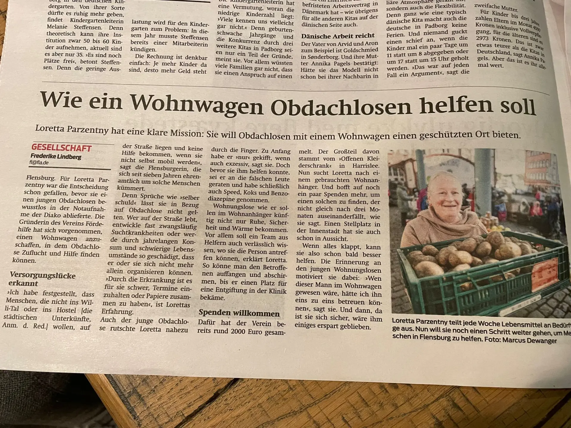 Zeitungsartikel: Wie ein Wohnwagen Obdachlosen helfen soll